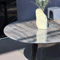 Meubles de luxe en marbre au design moderne Table à manger en marbre bleu à dessus rond Table basse avec pieds en métal pour cuisine salon