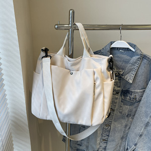 <span class=keywords><strong>Sac</strong></span> fourre-tout léger de grande capacité pour <span class=keywords><strong>femme</strong></span>, <span class=keywords><strong>sac</strong></span> à bandoulière imperméable avec design multi-poches pour les voyages, le shopping, l'école et le quotidien - Product Image 6