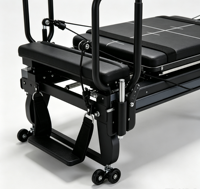 Matériel de fitness de luxe durable et réglable pour studio de yoga, lit de Pilates Reformer, équipement fonctionnel et peu encombrant