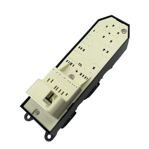 Interrupteur de lève-vitre Toyota RAV4 Corolla 84820-42210 Électrique 12V Module de commande de verrouillage automatique - Product Image 2