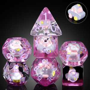 Muestra gratis 7 piezas personalizado DND dados fabricación RPG juego de dados D20 resina Animal Core dados D & D para mazmorra y dragones <span class=keywords><strong>Coche</strong></span> - Product Image 1