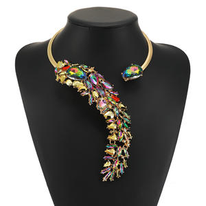 שרשרת במחיר הסיטונאי אישית שרשרת תליון צבע עלה רב רינסטון שרשראות קסם - Product Image 4