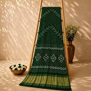 Sari en soie Gajji pure, style Ambadal, bandhani, fait main, traditionnel, rajasthani, tie-dye, sari en soie de créateur pour femmes - Product Image 1