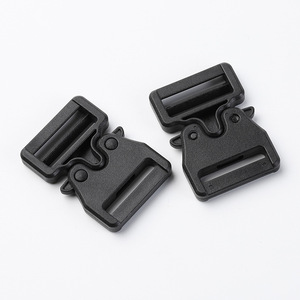 Hebilla de plástico de 25 mm con cierre a presión, negra, ajustable, para accesorios de bolsos y equipaje - Product Image 1