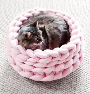 Nueva Cama para Mascotas de Fieltro con Patrón Sólido, Color y Tamaño Personalizables, Tejida a Mano, Tipo Nido Triangular para Gatos, Lavable a Máquina, Transpirable y Refrescante - Product Image 4