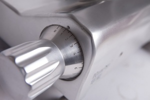 Máy Cắt Thịt Bán Tự Động Bằng Hợp Kim Nhôm Với ETL,CE,RoHS,LFGB - Product Image 4