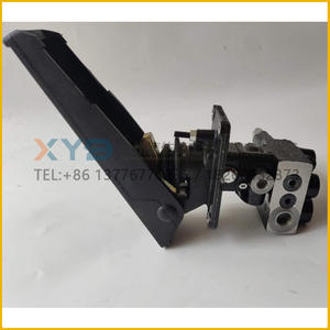 สำหรับรถเกรดเดอร์ XCMG รุ่น GR100/135 SAFIM 123213/A  มอเตอร์เกรดเดอร์  วาล์วเบรกเท้า  แป้นเบรก  ใหม่และมือสอง  รวมปั๊มและมอเตอร์ - Product Image 2