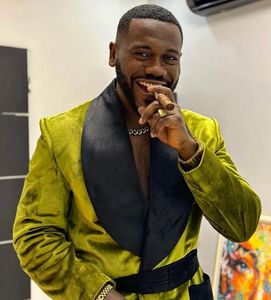 Зеленые бархатные мужские свадебные смокинги с отложным воротником, мужские брюки, костюмы, красивый мужской костюм для выпускного вечера, Официальный наряд, 2 предмета (пиджак + брюки) - Product Image 3