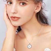 Bijoux fins, collier avec pendentif rond en nacre, alphabet 26 lettres personnalisé, argent sterling 925