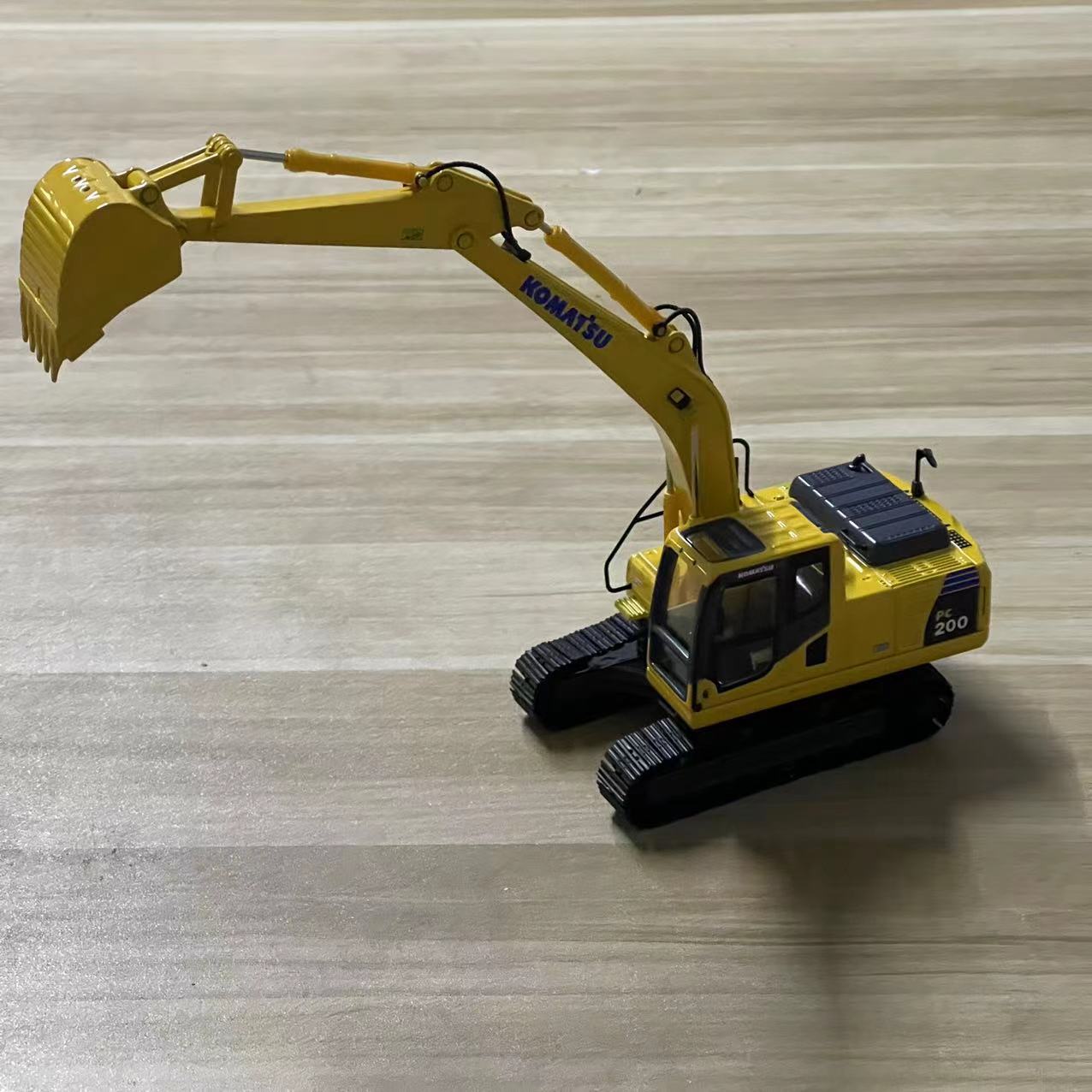 掘削機合金モデルPC200-8 PC500-10コマツ玩具モデル用| Alibaba.com