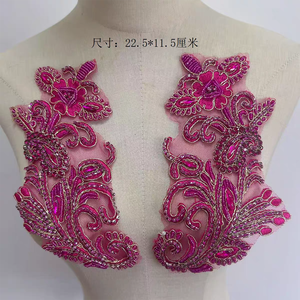 Appliques en dentelle dorée à motif floral avec strass 3D et paillettes, broderie perlée pour robes de mariée pour femmes - Product Image 4