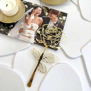 Cake Topper in Acrilico Dorato con <span class=keywords><strong>Scritta</strong></span> 'Love' <span class=keywords><strong>per</strong></span> San Valentino, Matrimoni, Anniversari, Decorazione Romantica <span class=keywords><strong>per</strong></span> Dessert con Design a Cuore, Centrotavola - Product Image 2