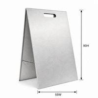 Panneau publicitaire extérieur autoportant pliable double face en acier inoxydable brossé 55x90cm