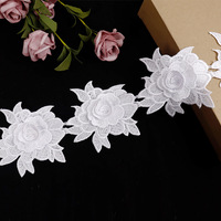 Lait soie 3D rose fleur dentelle Applique broderie patch bordure dentelle garniture à vendre