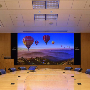 REISS 4K/8K COB Mikro-<span class=keywords><strong>LED</strong></span> Ekran Paneli Ön Bakım HDR DCI-P3 %85 5 Yıl Garantili Güneş Işığında Okunabilir Yayın Stüdyoları - Product Image 6