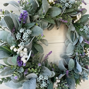 Couronnes d'anniversaire pour toutes les saisons en herbe d'agneau et lavande, couronnes <span class=keywords><strong>de</strong></span> porte <span class=keywords><strong>de</strong></span> ferme printanières, couronnes <span class=keywords><strong>de</strong></span> lavande avec baies et herbe <span class=keywords><strong>de</strong></span> la sainte-agrace - Product Image 4