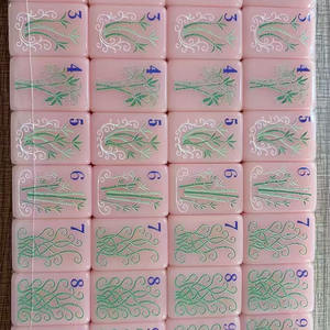 ชุดไพ่นกกระจอกอเมริกันอะคริลิกสีชมพูแบบปรับแต่งได้ ชั้นเดียว แกะสลัก สำหรับเล่น 'โอ้ มาย หมาจง' - Product Image 5