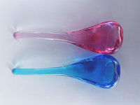 Boules de glace de Massage Facial en verre, forme de cuillère, outil de Massage Facial, fonctionne instantanément pour stimuler la circulation sanguine, 1 pièce