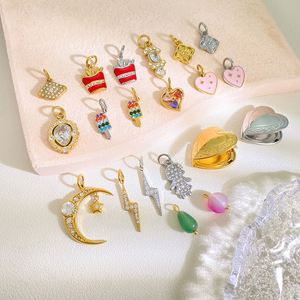 Boîte à pendentif plaquée or 18 carats avec service de gravure de logo, vidéo marketing HD stratégique fournie - Product Image 1