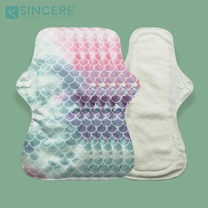 Serviettes hygiéniques féminines bio en gros, respirantes, lavables, en charbon de bois, réutilisables, en tissu pour les règles - Product Image 4