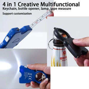 Llavero Multifuncional 4 en 1 de PVC Creativo con Cinta Métrica, Luz LED, Abrebotellas e Idea de Regalo, Material Plástico - Product Image 3