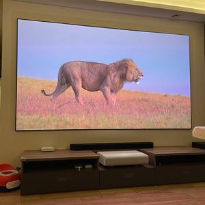 <span class=keywords><strong>Proyector</strong></span> Láser DLP de Tiro Ultra Corto 4K LPU7DSAX, HDR, Cine en Casa, Upscaling con IA, Sistema Operativo Tizen, Juegos Inteligentes, Streaming - Product Image 6
