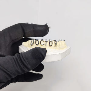 カスタムゴールドレター名<span class=keywords><strong>Grillz</strong></span> in 14k 10Kゴールドスターリングシルバーレター上下4歯グリルズS925スターリングシルバージュエリー - Product Image 2