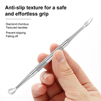 Pousse-cuticules double face en acier inoxydable de haute qualité avec surface inclinée pour l'élimination des cuticules et les soins des ongles - Durable et écologique