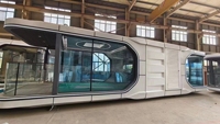 Vente en gros de petites maisons modulaires en acier préfabriquées écologiques Mini abri pour voiture Hôtel Villas Conteneurs d'expédition Panneau sandwich