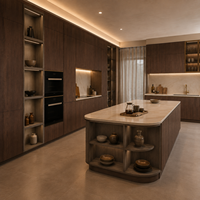 Meubles de cuisine sur mesure avec placage finition personnalisée, îlot de rangement, vitrines et étagères ouvertes taupe