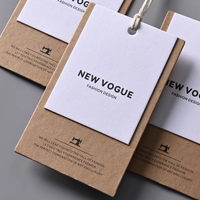 Étiquettes de vêtements écologiques en carton et papier kraft, étiquettes brunes imprimées en relief pour les vêtements de boutique, les sacs et les chaussures