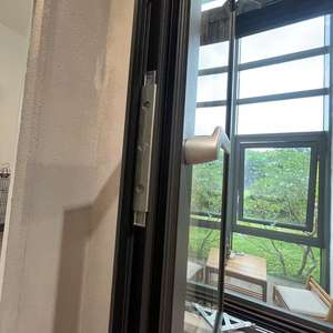 Ventana Moderna de Aluminio Negro Impermeable con Triple Recubrimiento de Durabilidad, Cierre con Certificación <span class=keywords><strong>Energy</strong></span> Star y Múltiples <span class=keywords><strong>Puntos</strong></span> de Cierre - Product Image 6