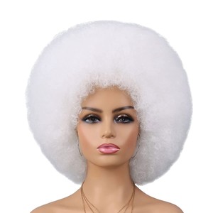 Pelucas Afro para Mujer, Rizadas y Voluminosas, con Pequeños Rizos, Múltiples Colores, para Cualquier Forma de Rostro, Aumentan el Volumen del Cabello, Peluca Larga y Rizada - Product Image 5