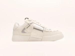 Luxurious high-quality leather <b>shoes</b> for men, featuring a stylish sport style. These <b>shoes</b> are suitable for both men and <b>women</b>. - Product Image 3