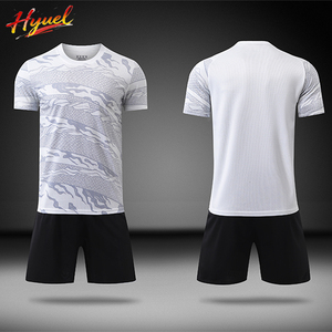 Maillots de football personnalisables pour hommes adultes, 100 % fibre de bambou, respirants, séchage rapide, manches courtes, avec logo OEM - Product Image 1