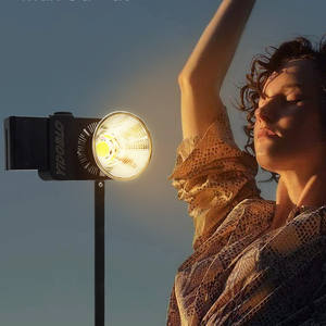 ZC-100 2700-7500K cob led lumière vidéo Portable Studio caméra vidéo projecteur Vidéo spectacle en direct Tik Tok <span class=keywords><strong>diffusion</strong></span> anneau lumière <span class=keywords><strong>de</strong></span> remplissage - Product Image 3