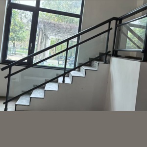 Aluminium tahan cuaca Modern kaca tetap ganda balkon kamar mandi keselamatan kaca antigores tangga untuk Vila halaman Mall - Product Image 1