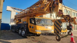Grue mobile d'occasion, grue sur camion d'occasion XCT75 EN PROMOTION QY25K XCT25 XCT50 QY50K XCT75 QY70K XCT80 QY100K QY130K QAY200 en stock à vendre - Product Image 6