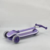 Scooter pour enfants à roues clignotantes réglables en PU en gros Scooter pour enfants à impression légère/Scooter pour enfants pliable portable à 3 roues