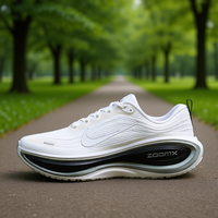 Chaussures de course pour hommes Vomero Plus, blanc et noir, maille, semelle intermédiaire ZoomX, semelle extérieure en caoutchouc, été