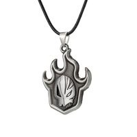 ZRM Accessoire Anime God of Death Kurosaki Ichigo, Collier Masque Mignon avec Chaîne en Corde, Porte-clés, Pendentif Métallique Tête de Taureau et Crâne Vide