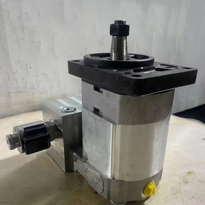 Brand New OEM Hydraulic Fan Motor Pump 31Q4-30201 31Q4-30200 for Excavator R520LC-9A R485-<b>9</b> R485-9T R480LC-<b>9</b> HX330 HX380 Origina - Product Image 1