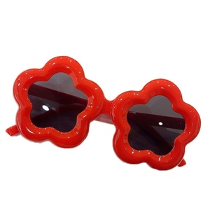 Lunettes de <span class=keywords><strong>soleil</strong></span> UV400 à monture complète pour enfants et femmes, motif floral 3D, mignonnes, pour fêtes d'anniversaire, tendance, couleur bonbon, dessin animé - Product Image 5