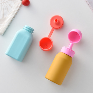 Tasse à bec en silicone pour bébé avec couvercle à paille, tasse à boire pour tout-petits, vaisselle pour repas d'enfants, logo personnalisé, vente en gros - Product Image 4