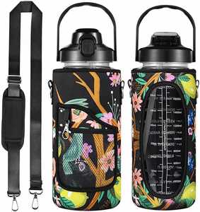 ขวดน้ำพลาสติกพกพาขนาด 2 ลิตร พร้อมหูหิ้ว หลอดดูด ที่ใส่โทรศัพท์  พร้อมตัวบอกเวลา  ใช้ซ้ำได้ เหมาะสำหรับการตั้งแคมป์ - Product Image 5