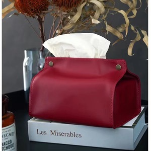 Caja de pañuelos de cuero de lujo de estilo escandinavo, soporte de papel accesible Ins de tela impermeable para sala de estar o restaurante - Product Image 2