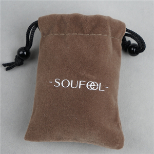 Pochette en velours personnalisée de haute qualité pour cosmétiques, sac en velours à cordon pour bijoux - Product Image 2