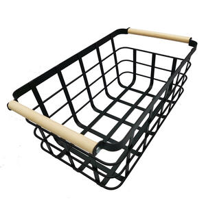 Nuovo prodotto cucina cucina cibo rettangolare metallo nero cesto portaoggetti <span class=keywords><strong>con</strong></span> maniglie in legno - Product Image 2