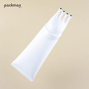 หลอดนวดหนังศีรษะขนาด 100 มล. พร้อมลูกกลิ้ง 4 ลูก – บรรจุภัณฑ์พลาสติกเปล่าสำหรับเอสเซนส์บำรุงเส้นผม, ผู้ผลิตหลอดเครื่องสำอาง - Product Image 1