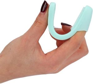 Professional Handheld Nose Deep Cleaning Skin Care Soft Silicone Facial Cleansing Brush - Product Image 3